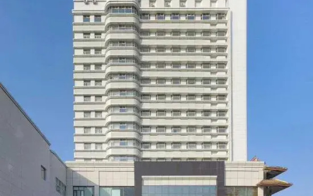 Homeinn Selected Hotel (Shijiazhuang Tiedao University Yitang Subway Station)