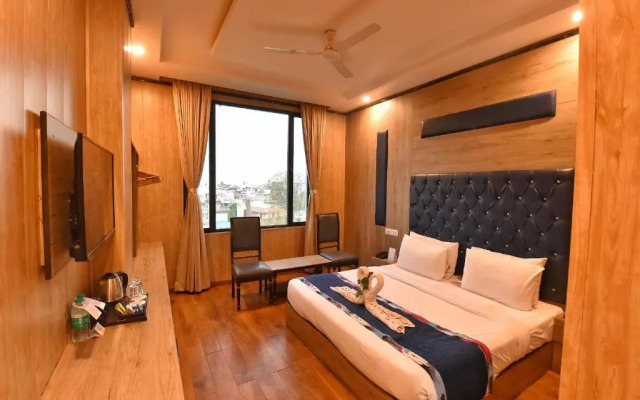 Foxoso Fiori Hotel