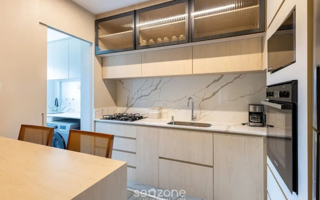 Modern 2BR Apt Close to the Beach Stl0702
