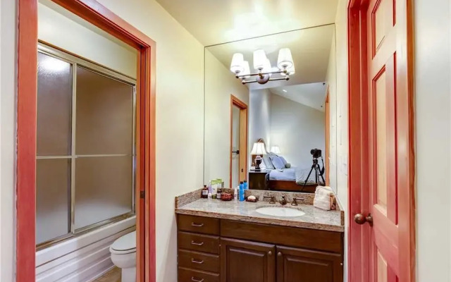 Lakeside @ Deer Valley #1751 4 Bedroom Condo