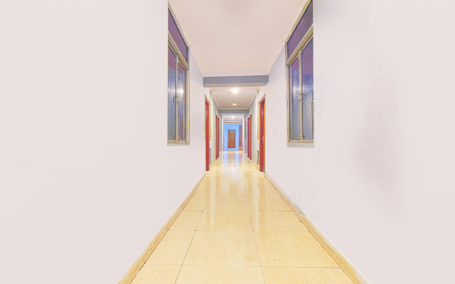 OYO 70349 Hotel Shan