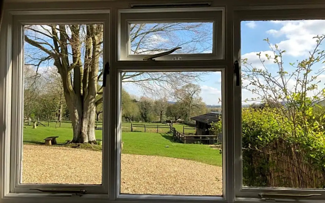 Whiteshoots Cottage
