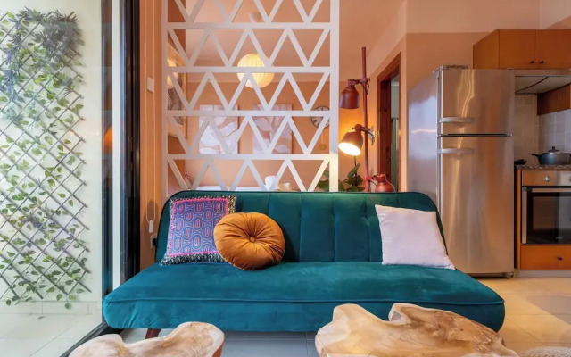Johny's Spot - 1BR & Balcony in Larnaca