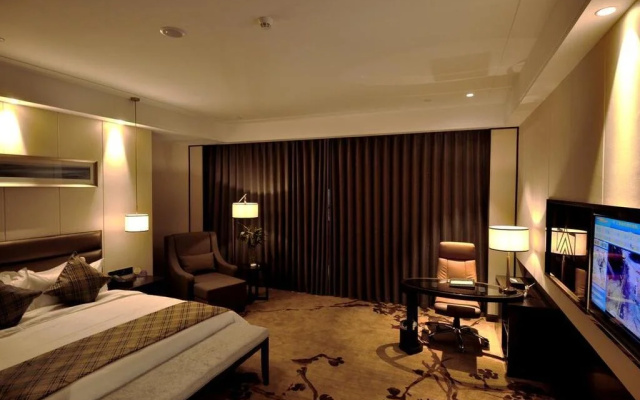 Purple Gold Hotel