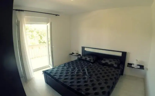 Apartments Nina
