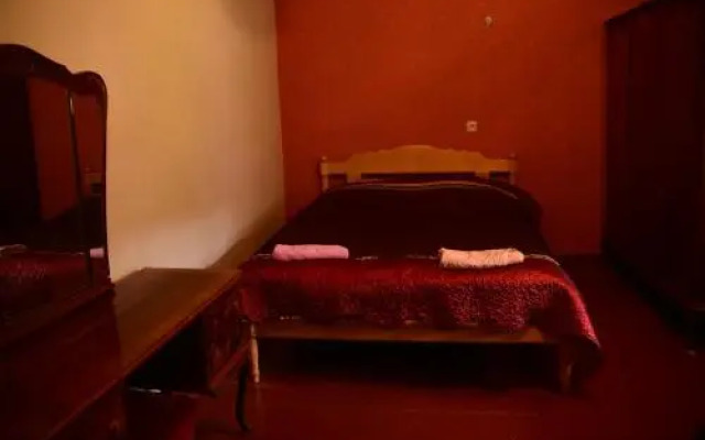 Maias Guesthouse