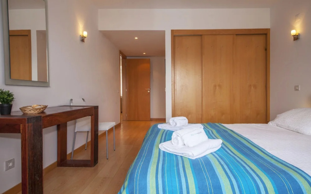 B40 - Dom Manuel Apartment