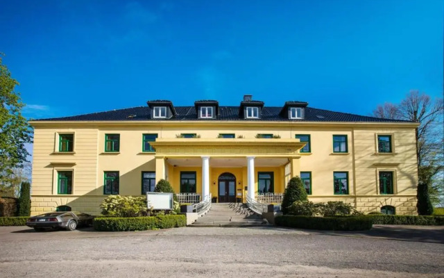 Gutshaus Harkensee