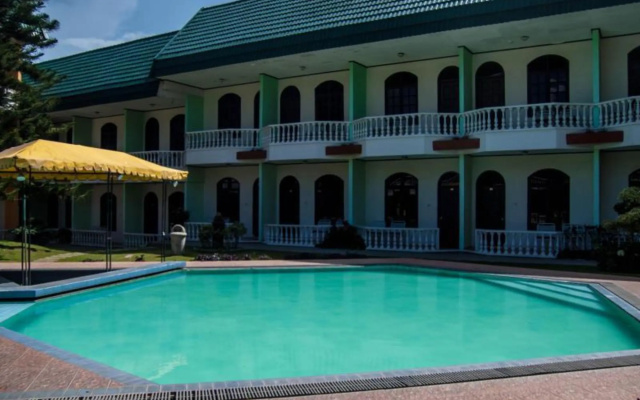 Green Garden Hotel