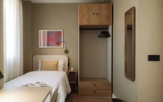 Via Monte Apartments by Olala Homes
