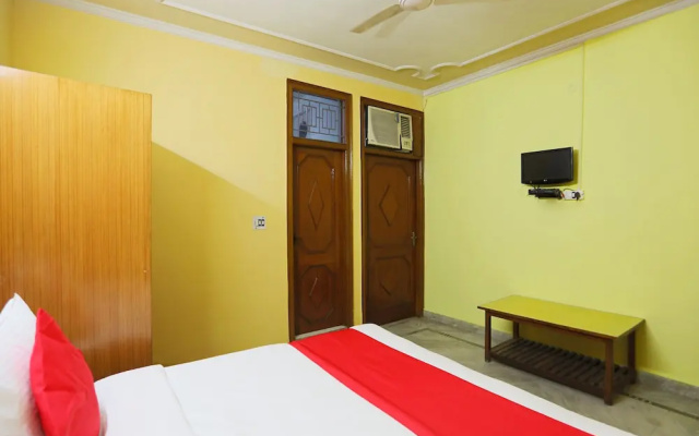 Singh Hotel by OYO Rooms