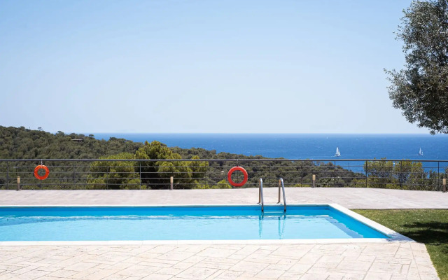 Aphaias Villas