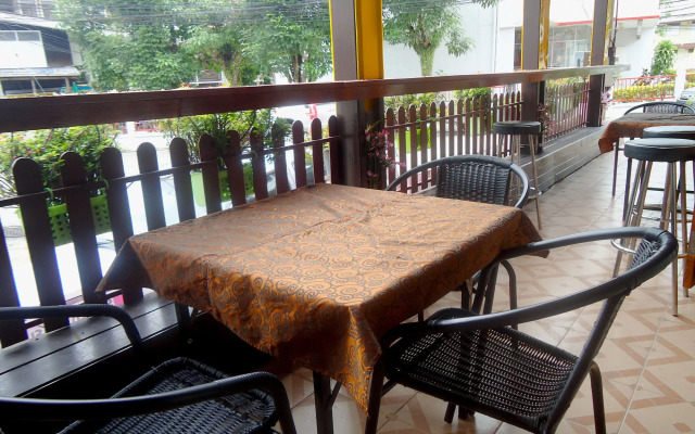 Ngamta Hotel