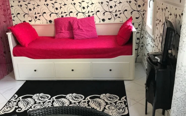 Sarpi Apartment