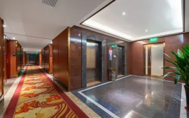 Fengyuan Hotel