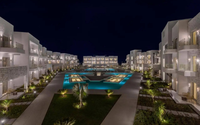 Tanoak Hotel