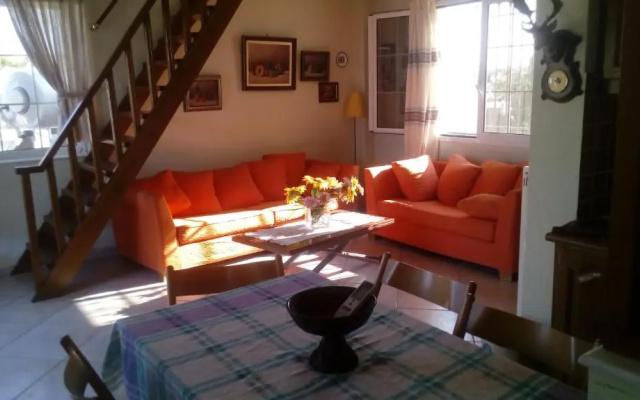 Anna's Apartment and Studio