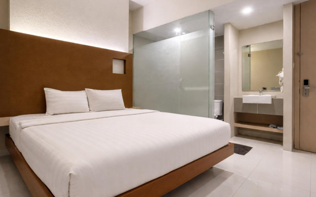 OS Hotel Airport Batam