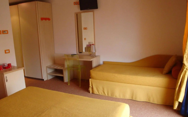 Hotel Cleofe