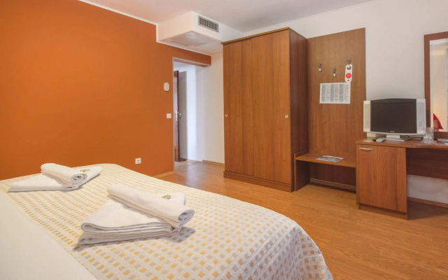 Hotel Plava Laguna