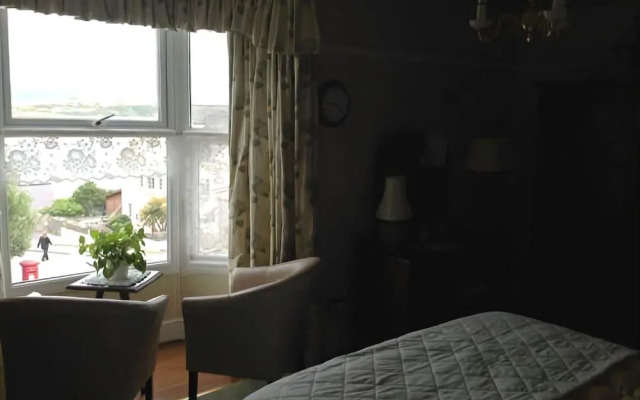 Gwynle - Criccieth