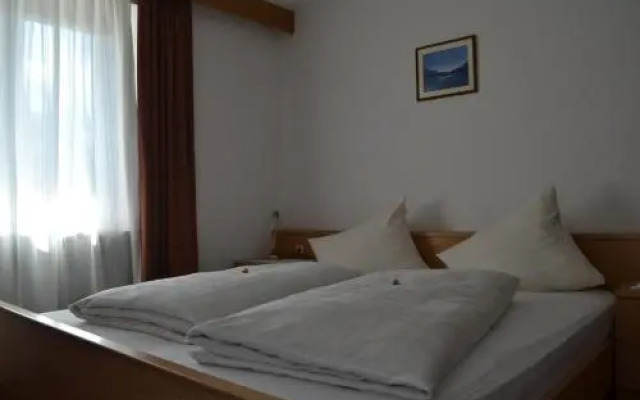 Hotel Gasthof Zum Grünen Baum