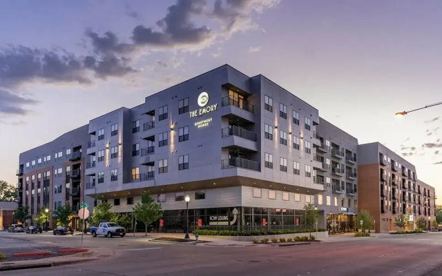 Landing Furnished Apartments - Plano