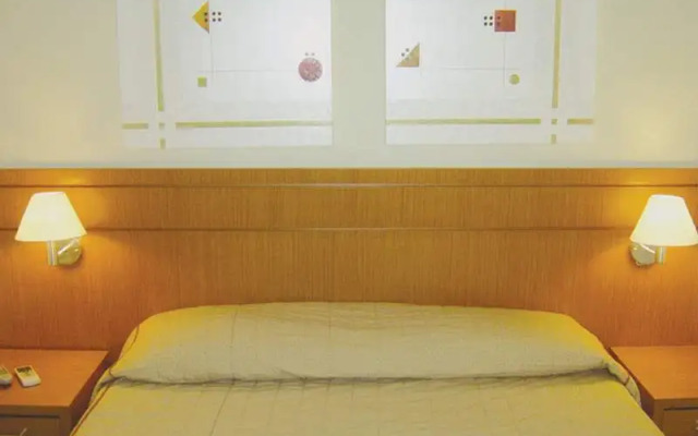 Hotel The Premium