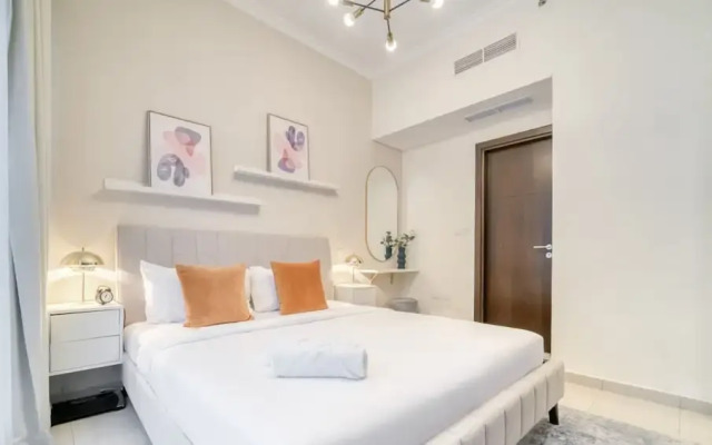 Contemporary One Bedroom with Chic Design