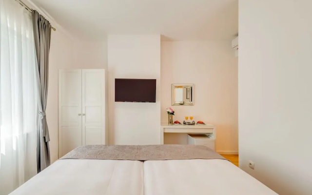 Capital Apartments