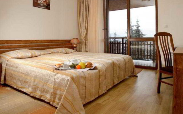 Отель Deluxe Room in Stoykite Болгария, Чепеларе - отзывы, цены и фото номеров - забронировать отель Deluxe Room in Stoykite онлайн комната для гостей