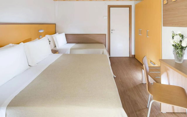 Hotel Sampaoli