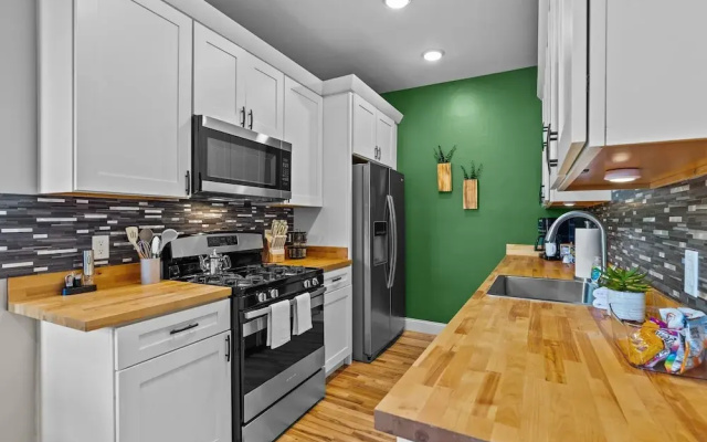 West End Whimsy | JZ Vacation Rentals