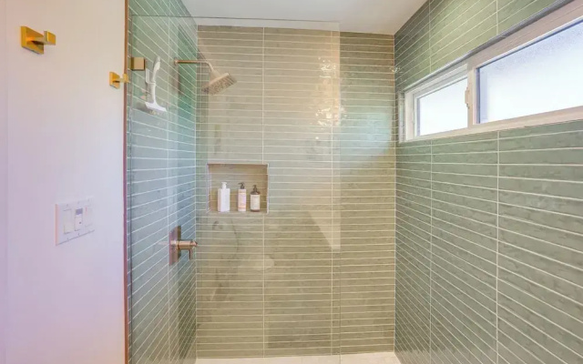 Mid Century Modern Gem w/ Pool in North Tustin