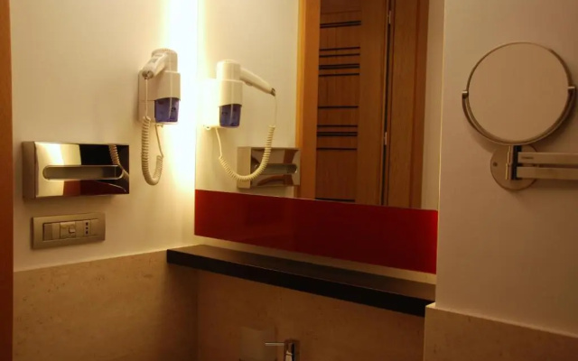 Sea Art Hotel