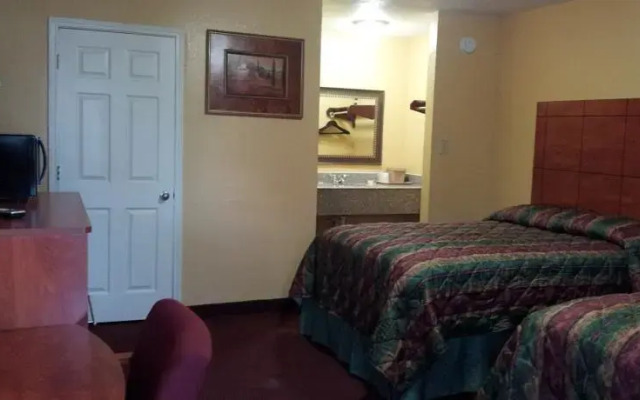Jourdanton Inn