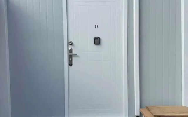 Metawisebnb 1B Next to Monash w AC Wifi Kitchen