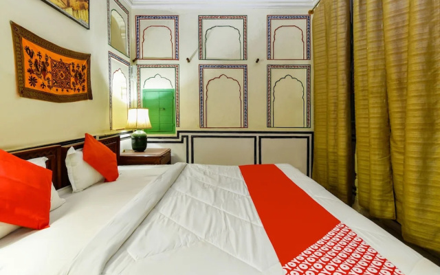 Singhasan Haveli by OYO Rooms