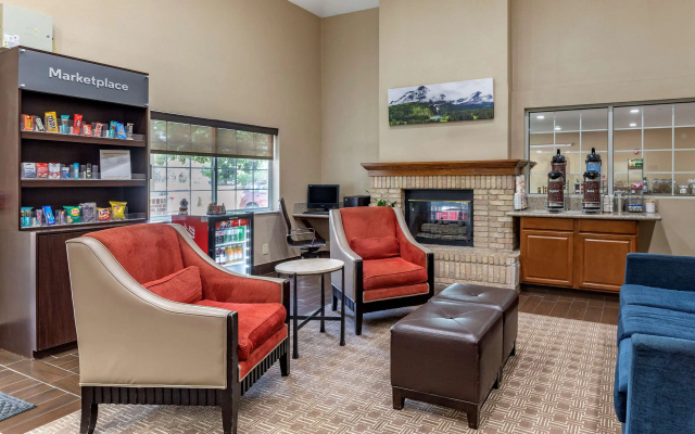 Comfort Suites Fort Collins Near University