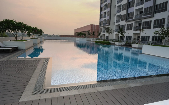 LOVINA 19-16 at Harbour Bay Residences