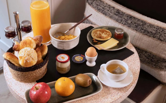 Le Petit Oberkampf Hotel & Spa