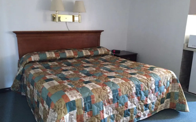 Iron Horse Inn