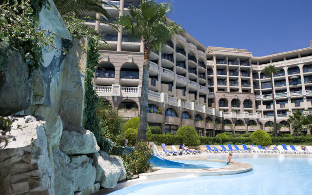 Отель Résidence Pierre & Vacances Cannes Verrerie- Cannes вид на фасад