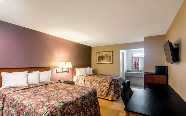 Rodeway Inn Arlington