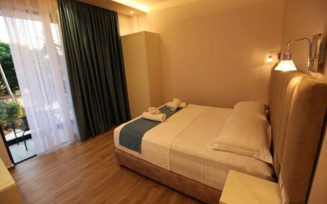 Hotel Denoel