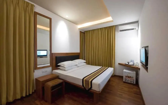 Bagan Valley Hotel