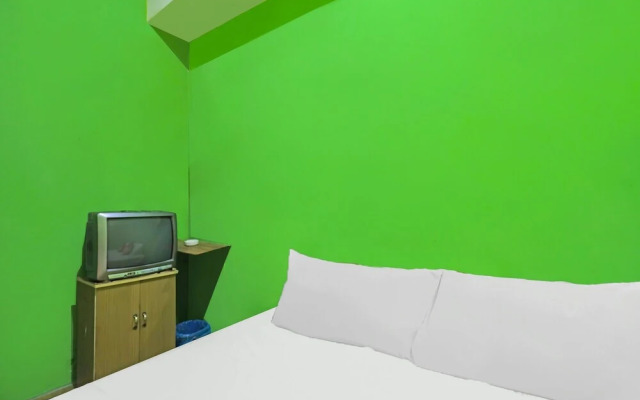 Hotel O Penginapan Pak DheNearMall Nagoya Hill