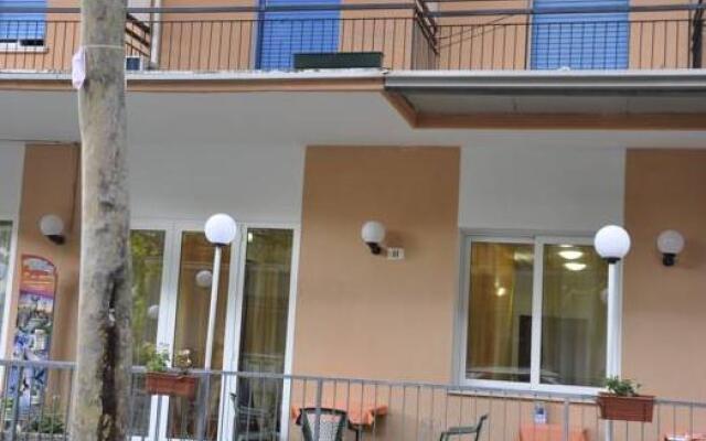 Hotel Villa Del Bagnino вид на фасад