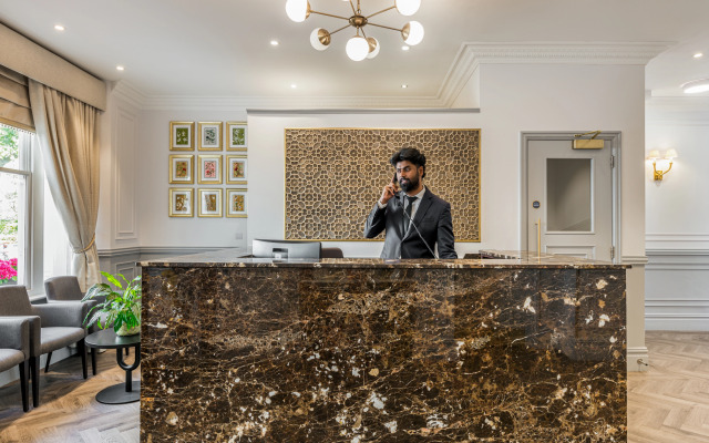 The Princes Square Hotel