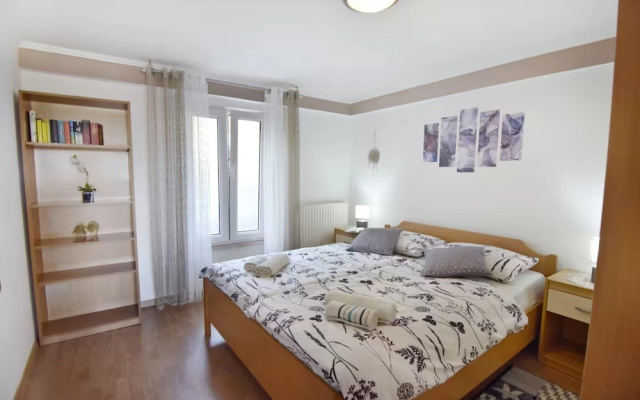 Bright Flat With sea View Terrace